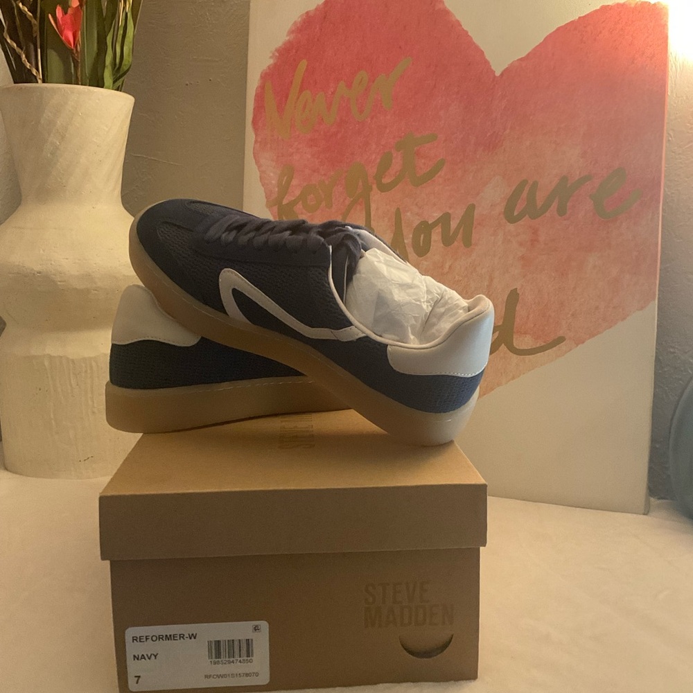 Steve Madden Navy and White Sneakers